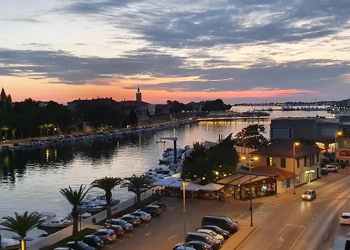 D&d - Luksuzni U Uvali Jazine, Zadar